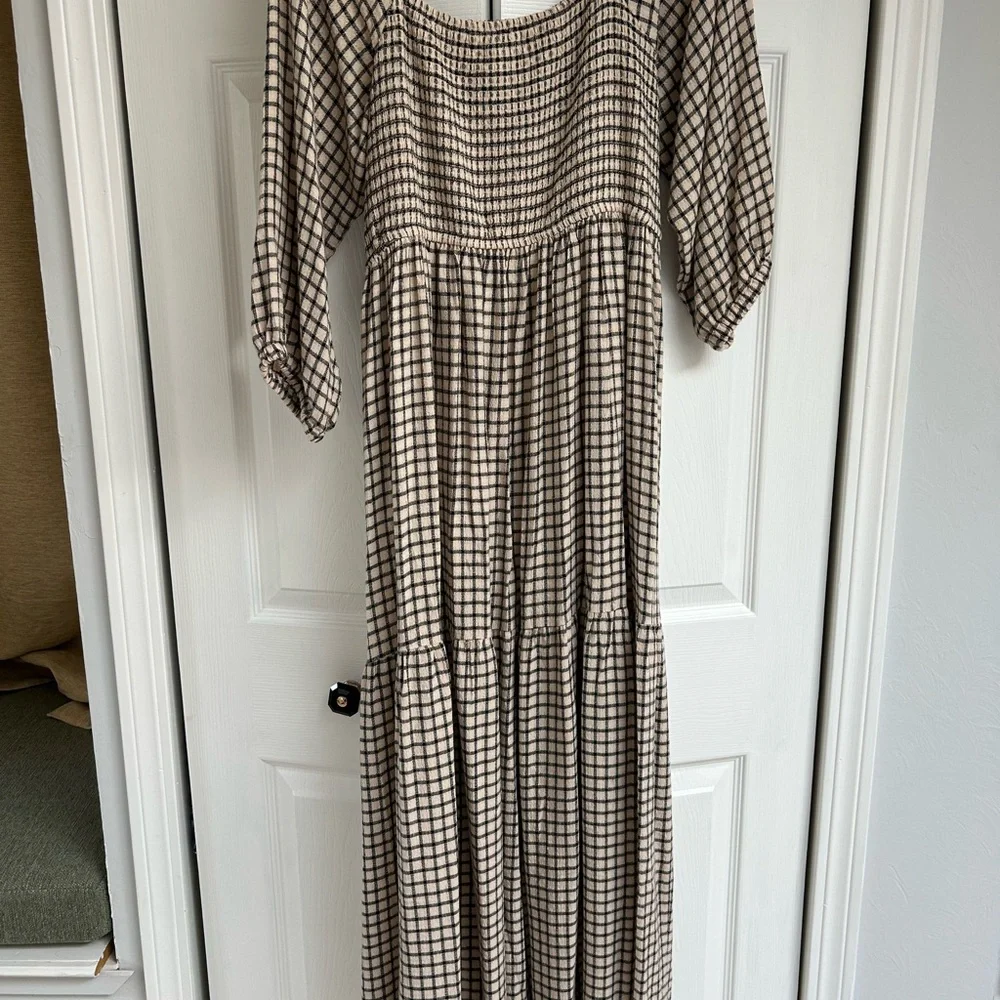 Marine Layer Ivy Smocked Dress (Windowpane) NWT - Picture 4 of 4